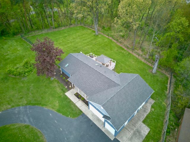 3354 Boone Grove Road, Valparaiso, IN 46385
