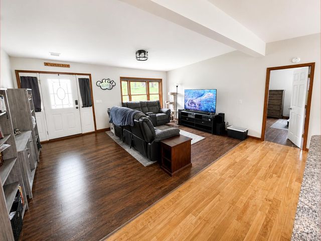 3354 Boone Grove Road, Valparaiso, IN 46385