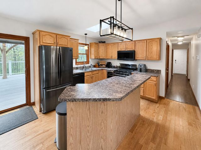 3354 Boone Grove Road, Valparaiso, IN 46385