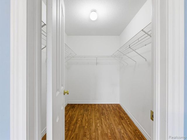1918 Harvey Road, Kimball, MI 48074