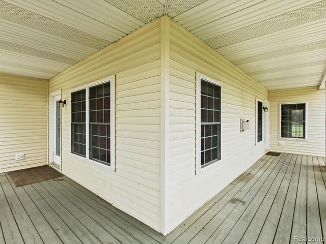 1918 Harvey Road, Kimball, MI 48074