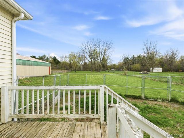 1918 Harvey Road, Kimball, MI 48074