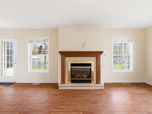1918 Harvey Road, Kimball, MI 48074