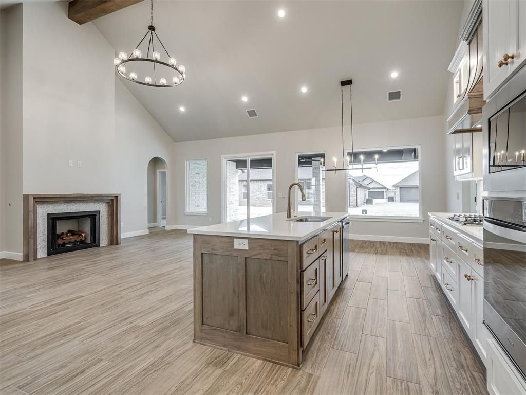 Image 11 of property listing at 6604 NW 146th Street, Oklahoma City, OK 73142