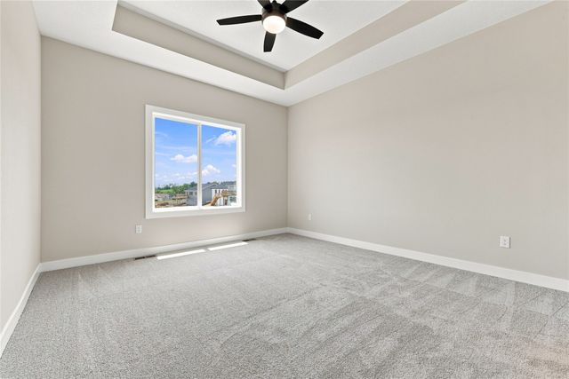 722 W Wright Road, Norwalk, IA 50211