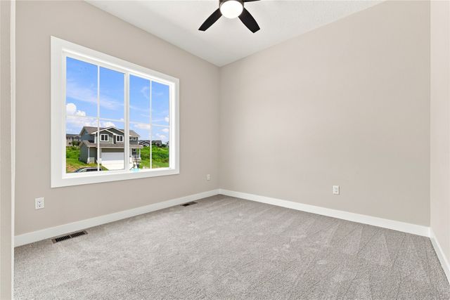 722 W Wright Road, Norwalk, IA 50211