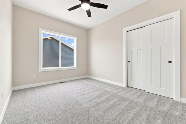 722 W Wright Road, Norwalk, IA 50211