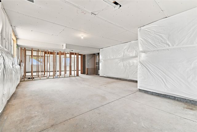 722 W Wright Road, Norwalk, IA 50211