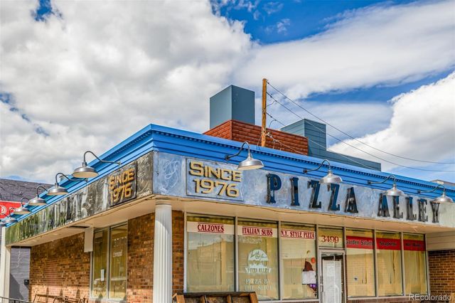 1800 Grove Street, Denver, CO 80204