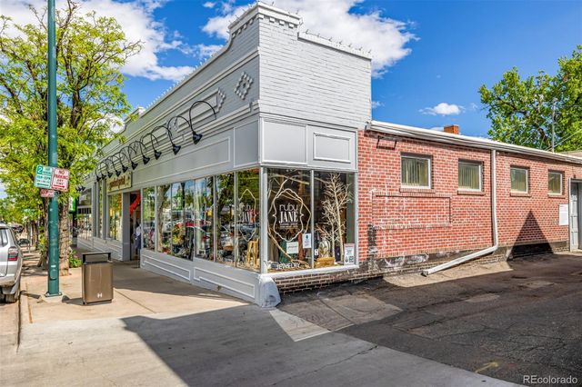 1800 Grove Street, Denver, CO 80204