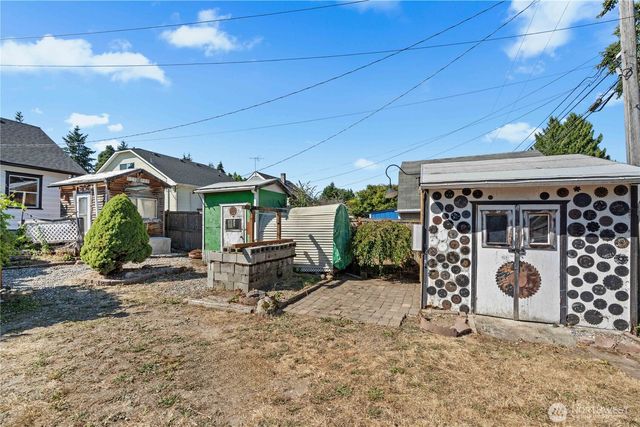 1929 S Sprague Avenue, Tacoma, WA 98405