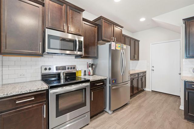 516 E Slaughter LN 2203, Austin, TX 78744