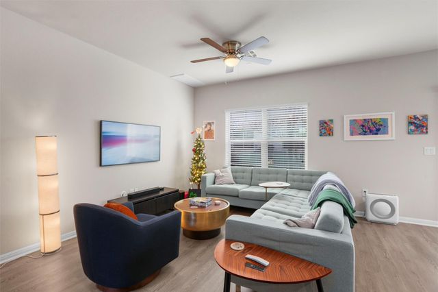 516 E Slaughter LN 2203, Austin, TX 78744