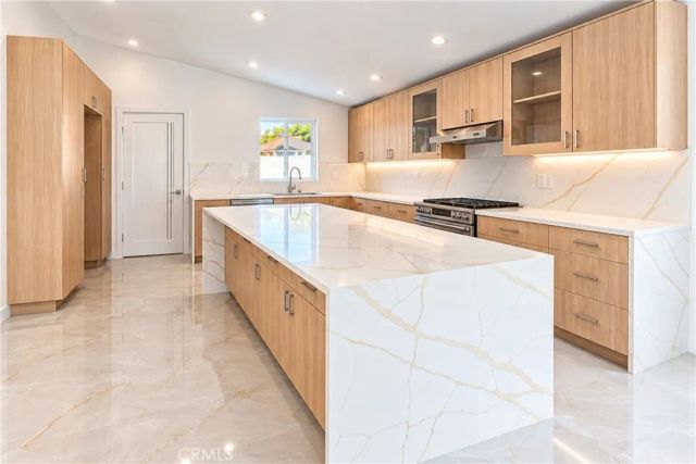 12182 Bradford, Granada Hills, CA 91344