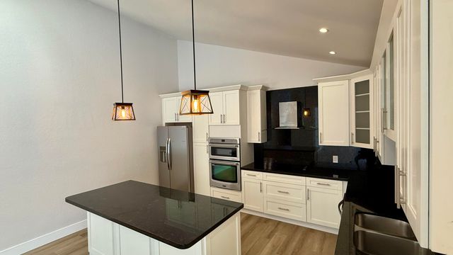 5138 Woodruff Lane, Palm Beach Gardens, FL 33418