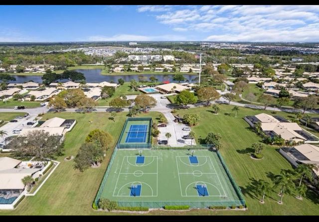 5138 Woodruff Lane, Palm Beach Gardens, FL 33418