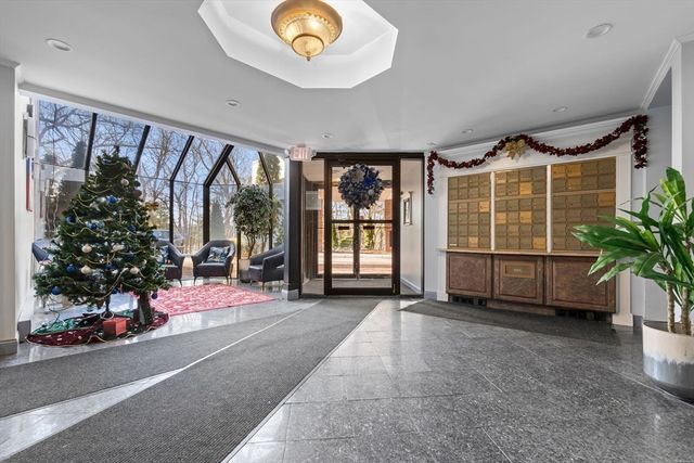 9 Broadway 210, Saugus, MA 01906