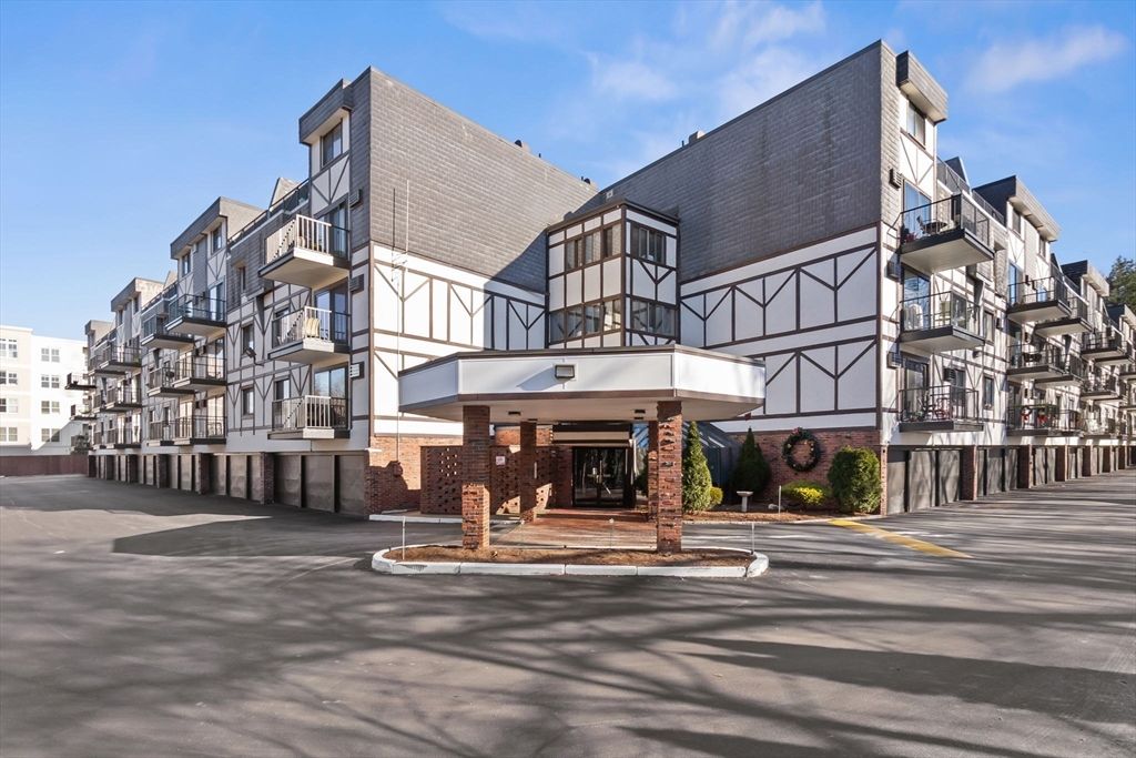 9 Broadway 210, Saugus, MA 01906