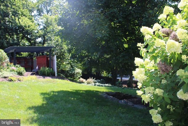 547 BALTIMORE PIKE, Glen Mills, PA 19342