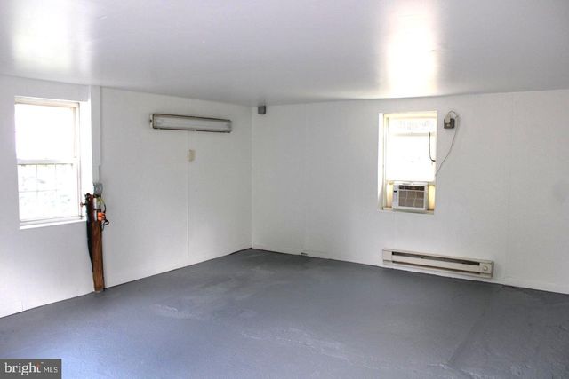 547 BALTIMORE PIKE, Glen Mills, PA 19342