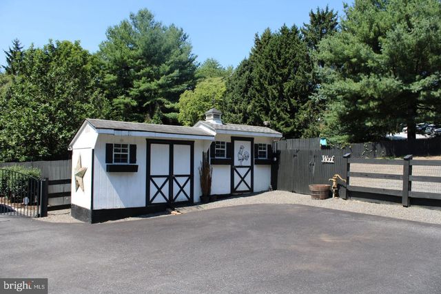 547 BALTIMORE PIKE, Glen Mills, PA 19342