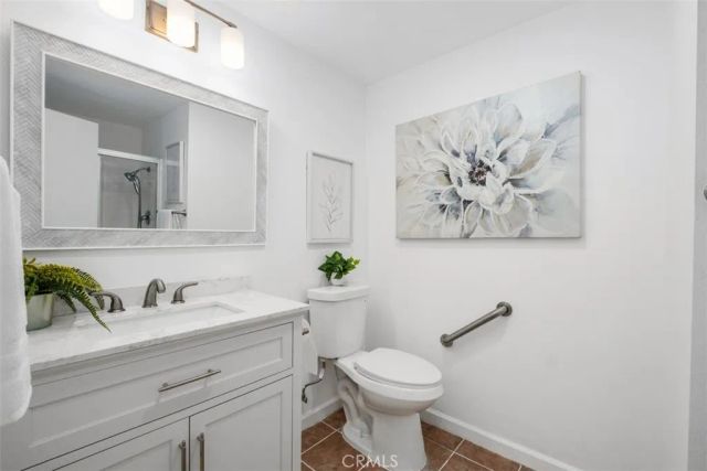 8788 Coral Springs Court 205A, Huntington Beach, CA 92646