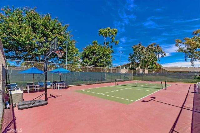 8788 Coral Springs Court 205A, Huntington Beach, CA 92646