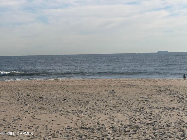 6 Beach Street, Sea Bright, NJ 07760