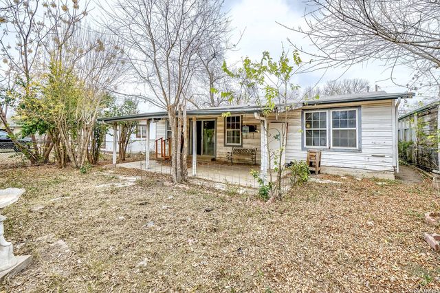 318 VICKERS AVE, San Antonio, TX 78211