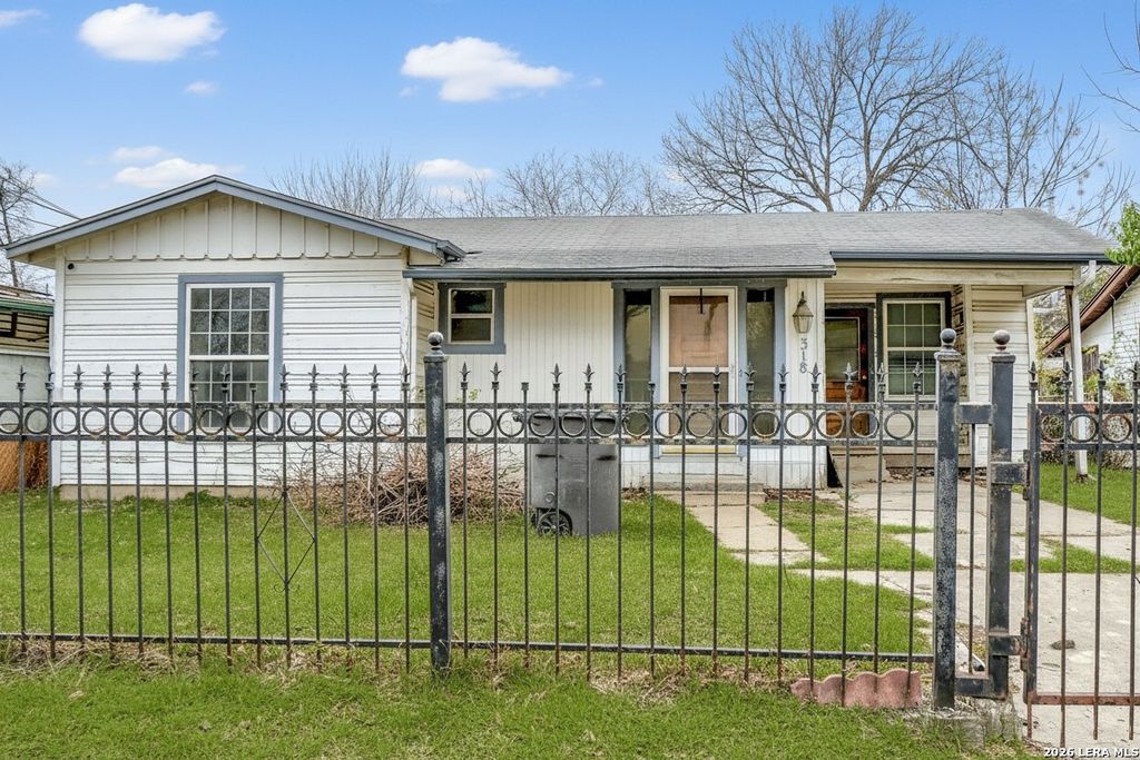 318 VICKERS AVE, San Antonio, TX 78211