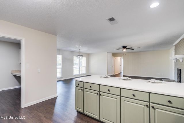 6329 Anela Drive, Diamondhead, MS 39525