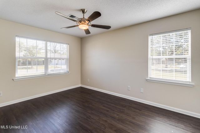 6329 Anela Drive, Diamondhead, MS 39525