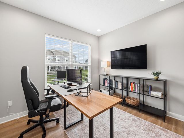 8600 Foxglove Drive, Plain City, OH 43064