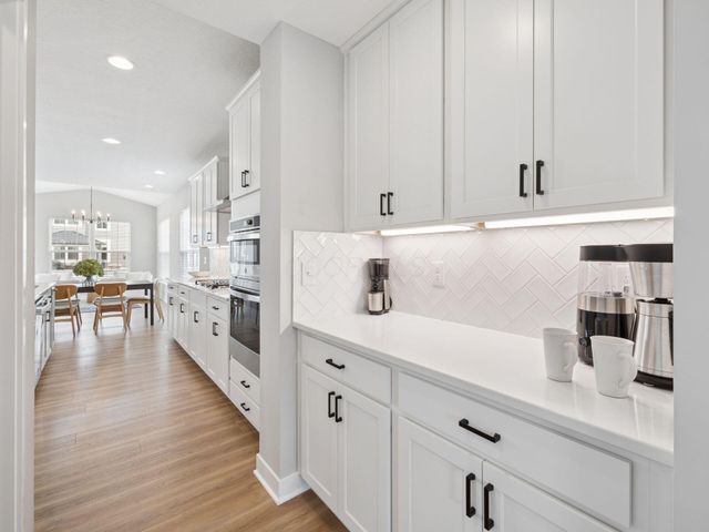 8600 Foxglove Drive, Plain City, OH 43064