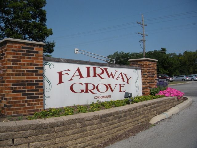 2343 Ogden Avenue 11, Downers Grove, IL 60515