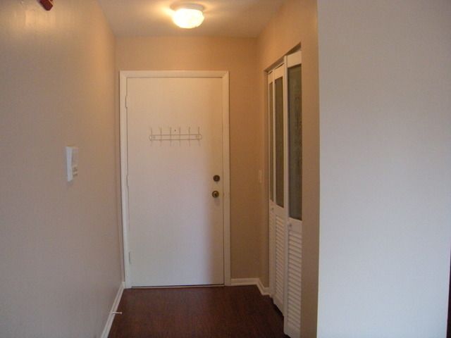 2343 Ogden Avenue 11, Downers Grove, IL 60515