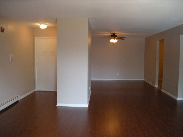 2343 Ogden Avenue 11, Downers Grove, IL 60515
