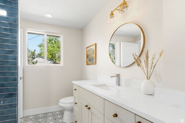 6909 S 90 E, Midvale, UT 84047