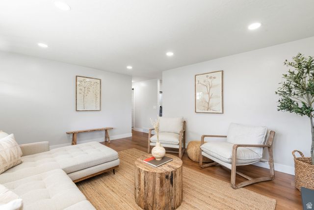 6909 S 90 E, Midvale, UT 84047