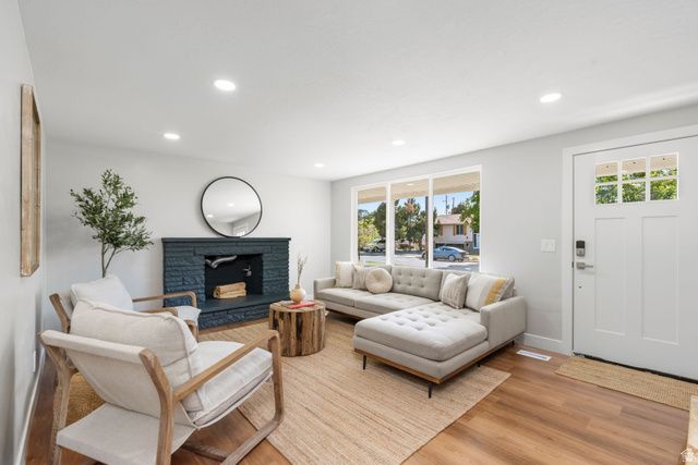 6909 S 90 E, Midvale, UT 84047