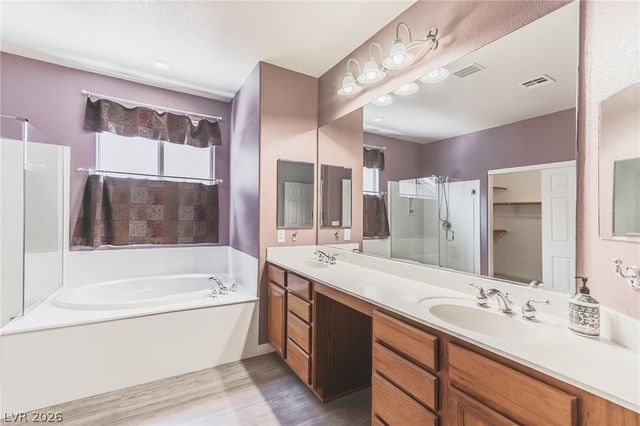 1040 Island Falls Avenue, Henderson, NV 89015