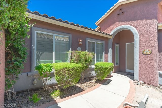 1040 Island Falls Avenue, Henderson, NV 89015