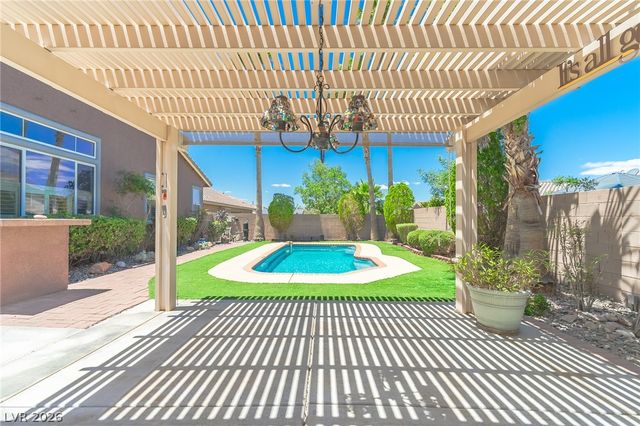 1040 Island Falls Avenue, Henderson, NV 89015