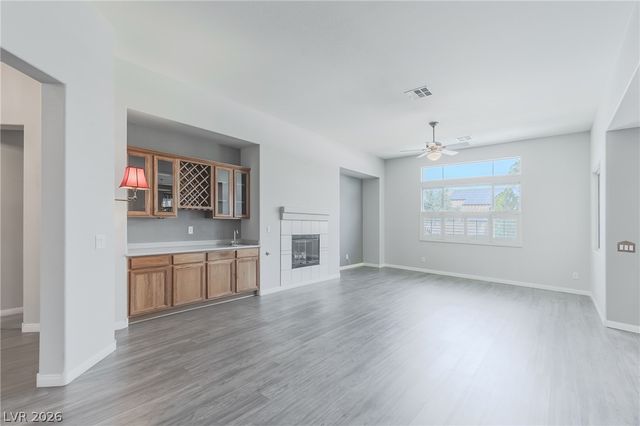 1040 Island Falls Avenue, Henderson, NV 89015