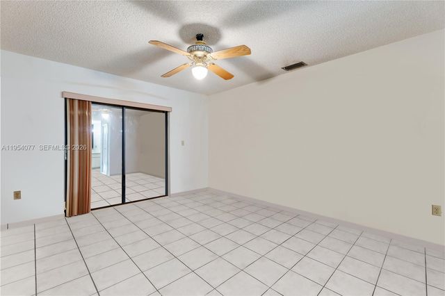 3895 SW 68th Ave, Miami, FL 33155