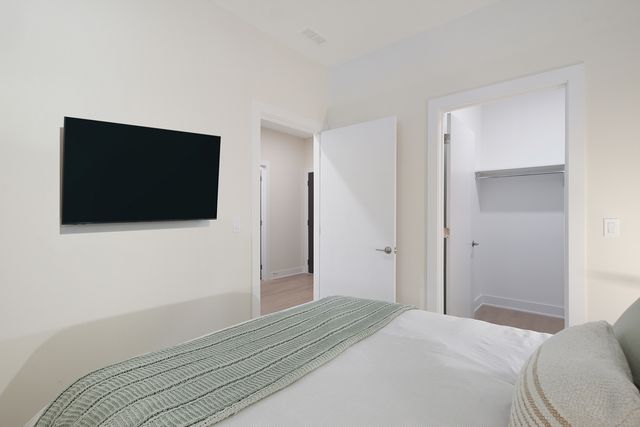 3924 N Lincoln Avenue 504, Chicago, IL 60613