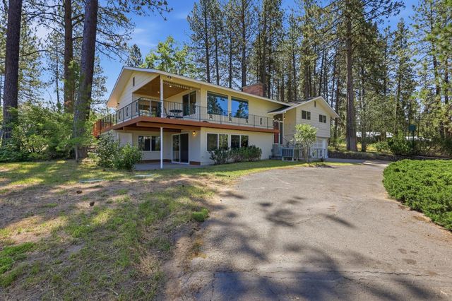 6911 S Oak Rd, Spokane, WA 99224