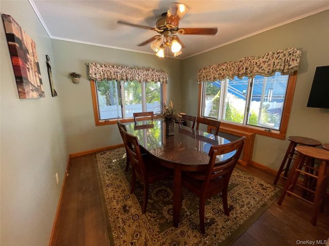 361 S Clinton Avenue, Lindenhurst, NY 11757