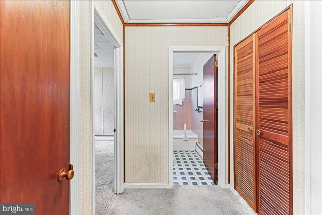 2410 HAMMOND PL, Wilmington, DE 19808