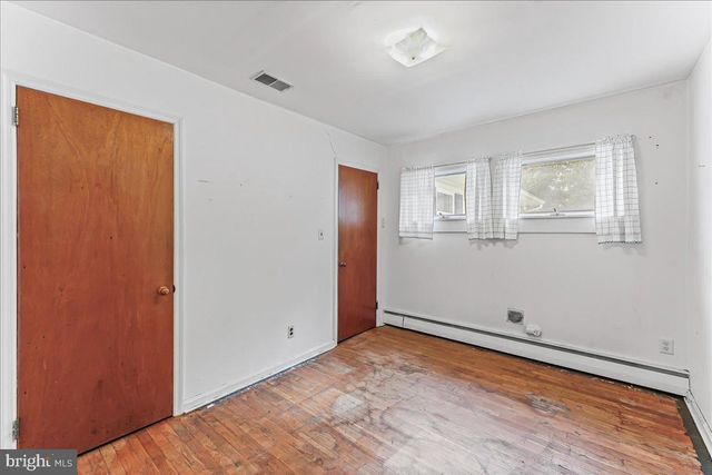 2410 HAMMOND PL, Wilmington, DE 19808